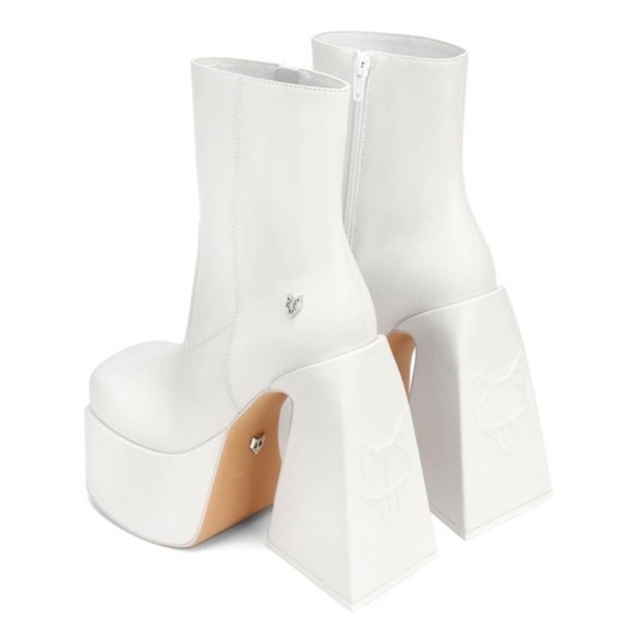 NEW! Naked Wolfe- Jane White Zip Up Ankle Boots Bootie Size 9 Platform - Picture 6 of 16